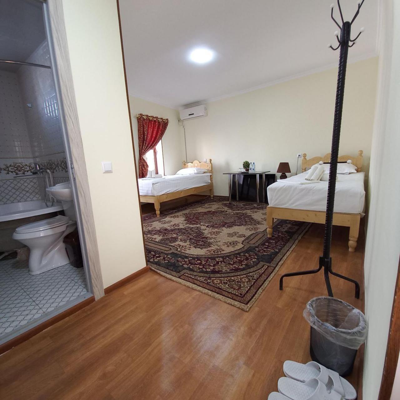 Parivash Guest House Buchara Exteriör bild