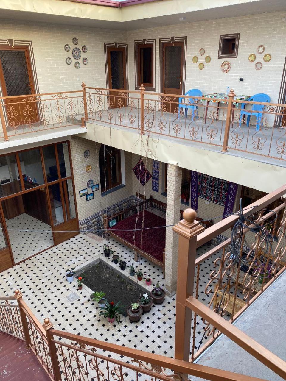 Parivash Guest House Buchara Exteriör bild