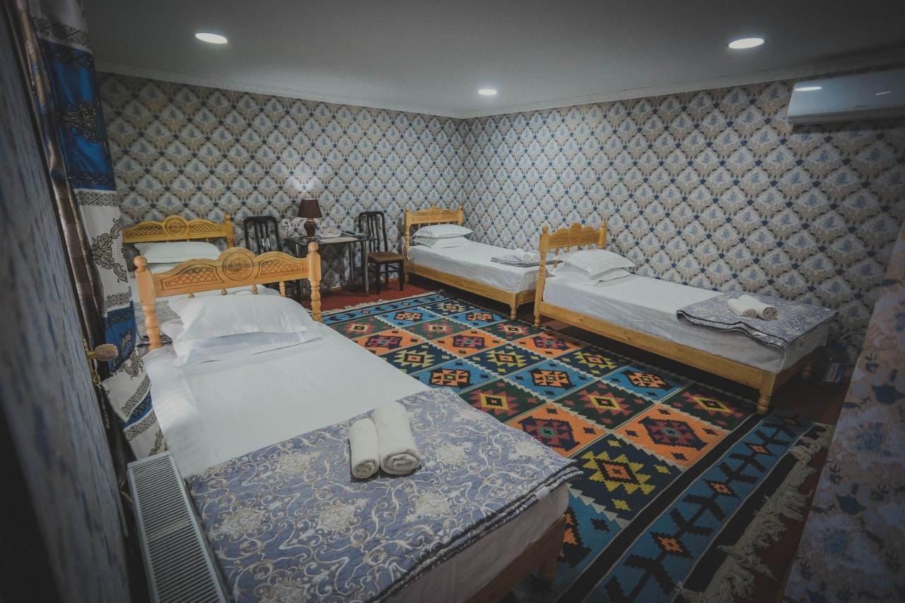 Parivash Guest House Buchara Exteriör bild